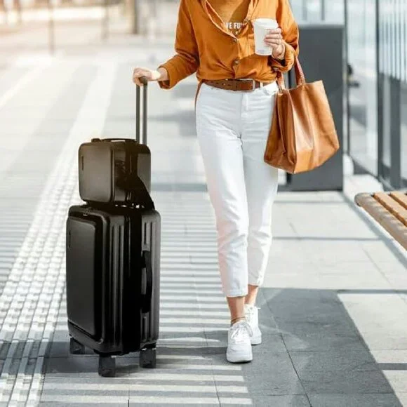 20-Inch Hard Shell Carry-On Luggage with Spinner Wheels & Cosmetic Case